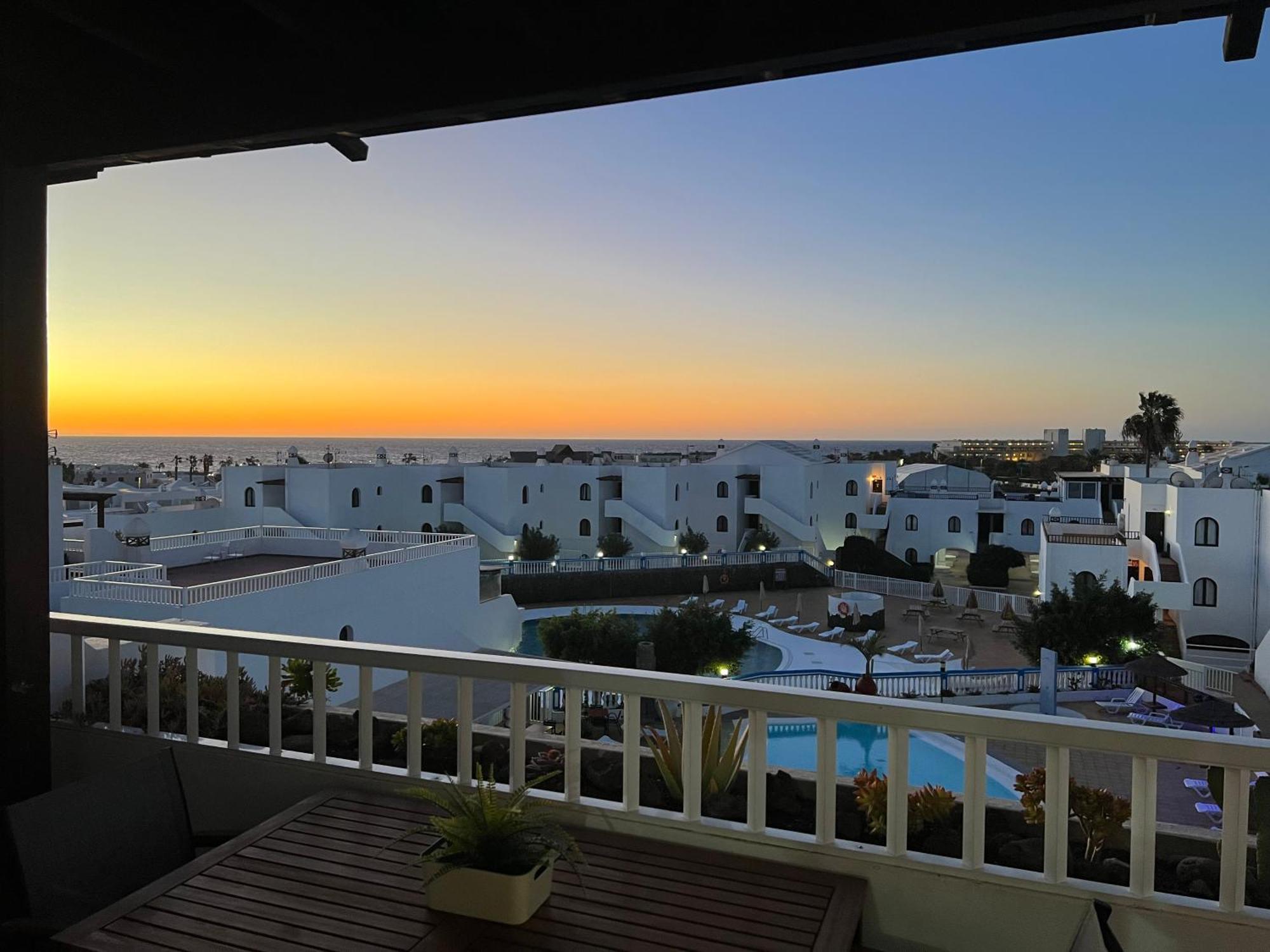 Ferienwohnung New Pools Wonderful Views Ac Costa Teguise Exterior foto