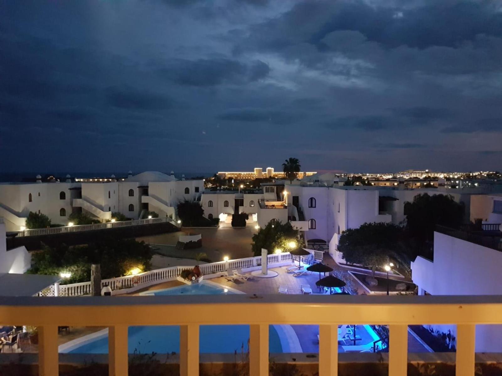 Ferienwohnung New Pools Wonderful Views Ac Costa Teguise Exterior foto